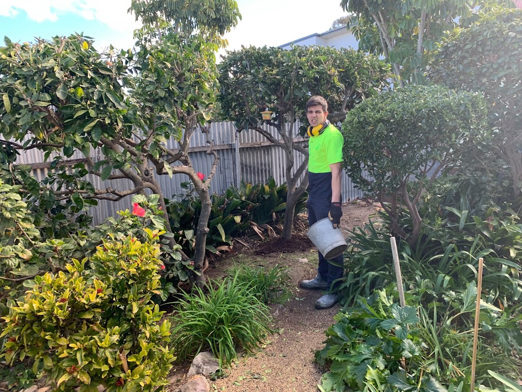 Movs Mowing & Maintenance | general contractor | 51 Waterside Parade, Peakhurst Heights NSW 2210, Australia | 0437570308 OR +61 437 570 308