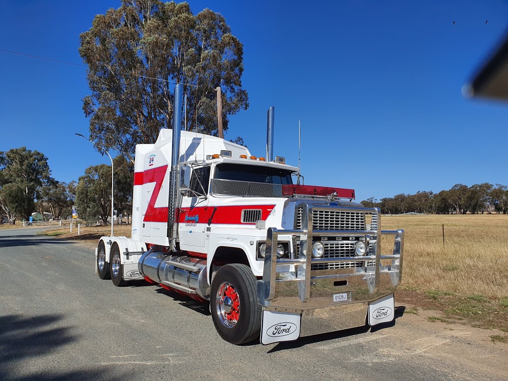 Doig WB & ML |  | 59 Railway Parade, Henty NSW 2658, Australia | 0428572043 OR +61 428 572 043