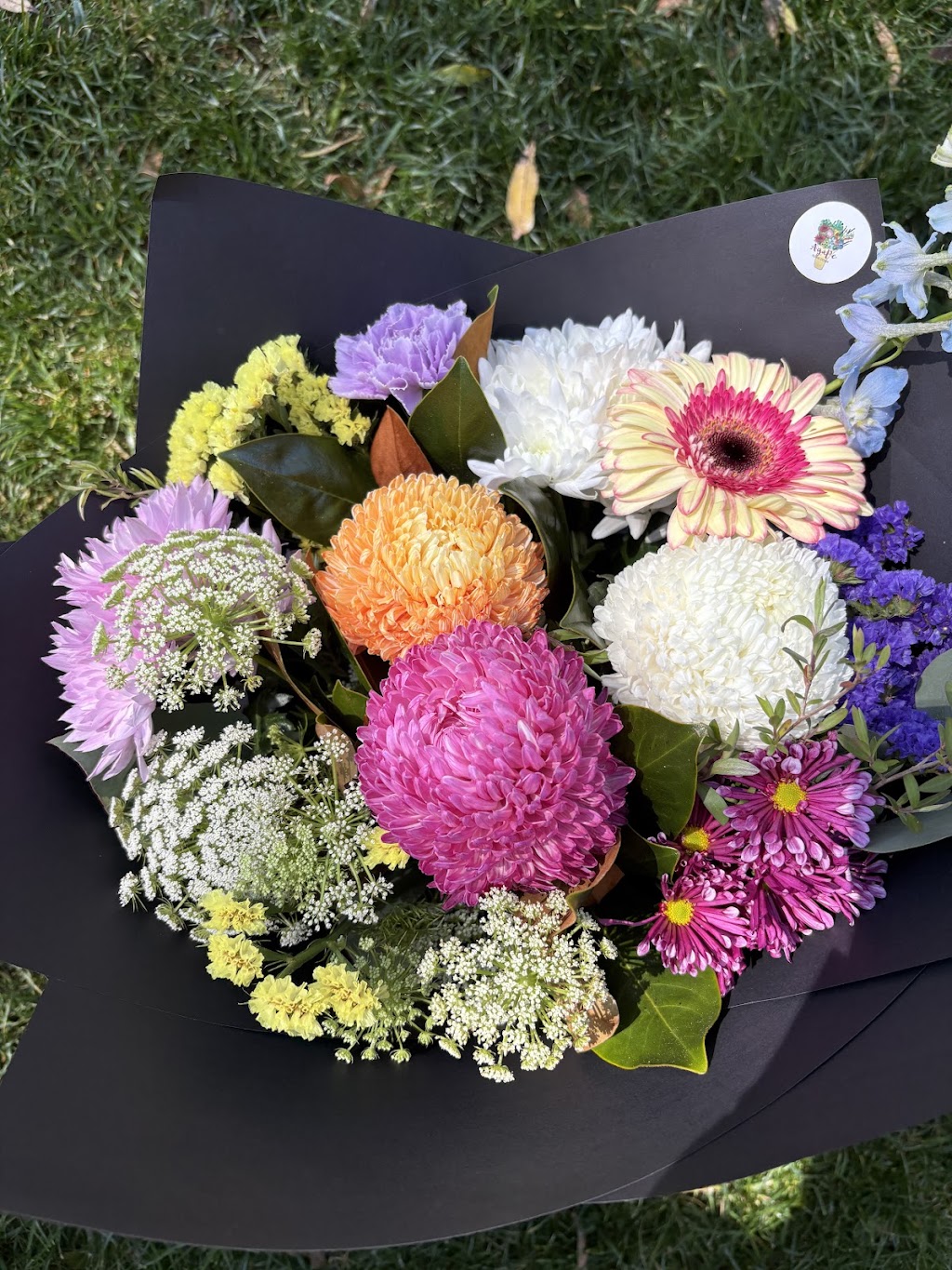Agape Floral Designs | 73 Bettington Rd, Blackheath NSW 2785, Australia | Phone: 0401 728 141
