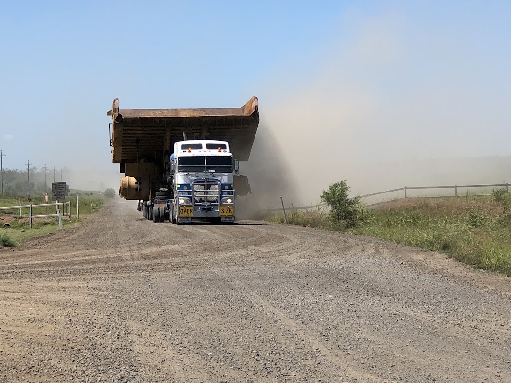 Col Adamson Transport Services | 11 Refalo Dr, Farleigh QLD 4741, Australia | Phone: 0427 598 360