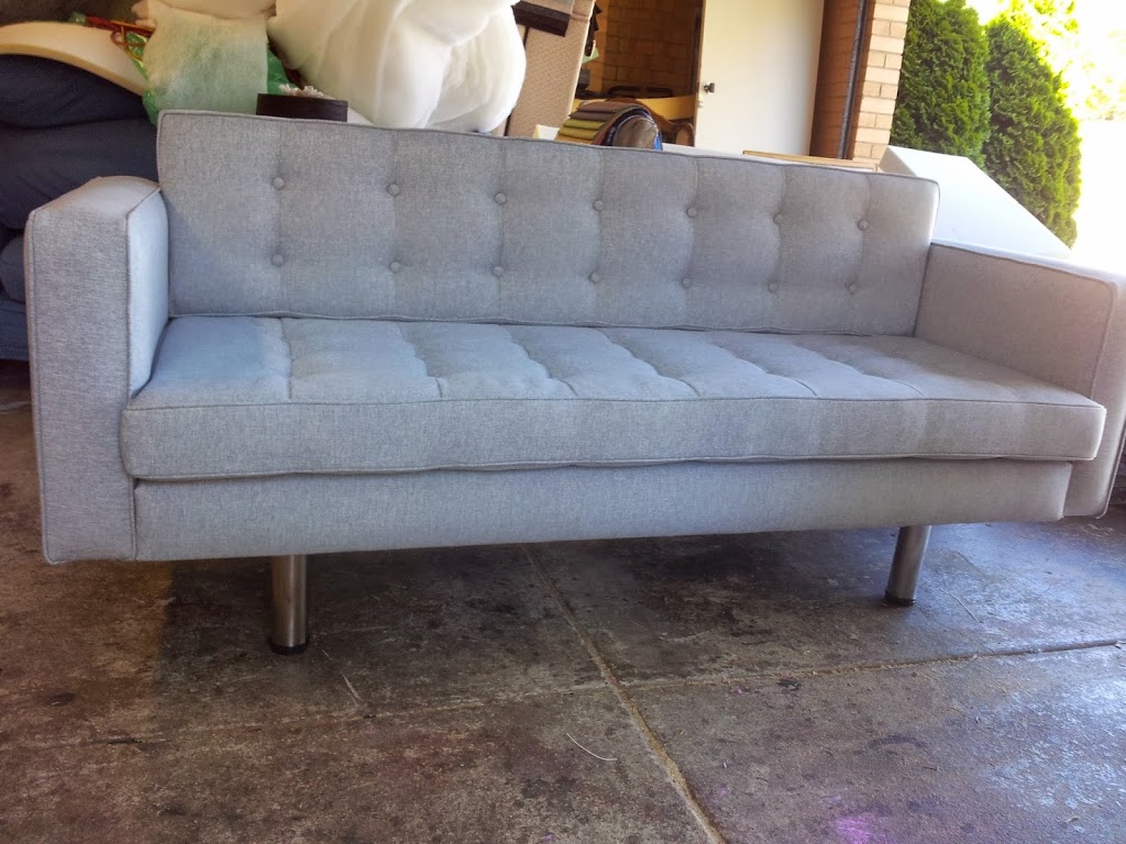 Marinos Upholstery | furniture store | 44 Vicki St, Forest Hill VIC 3131, Australia | 0422190387 OR +61 422 190 387