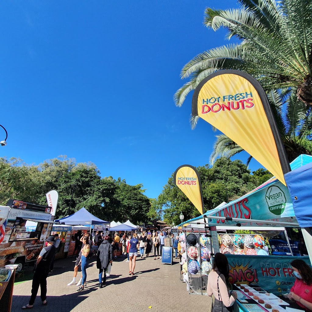 Riverside Sunday Market | tourist attraction | City Botanic Gardens, Alice St & Albert Street, Brisbane City QLD 4000, Australia | 0738702807 OR +61 7 3870 2807