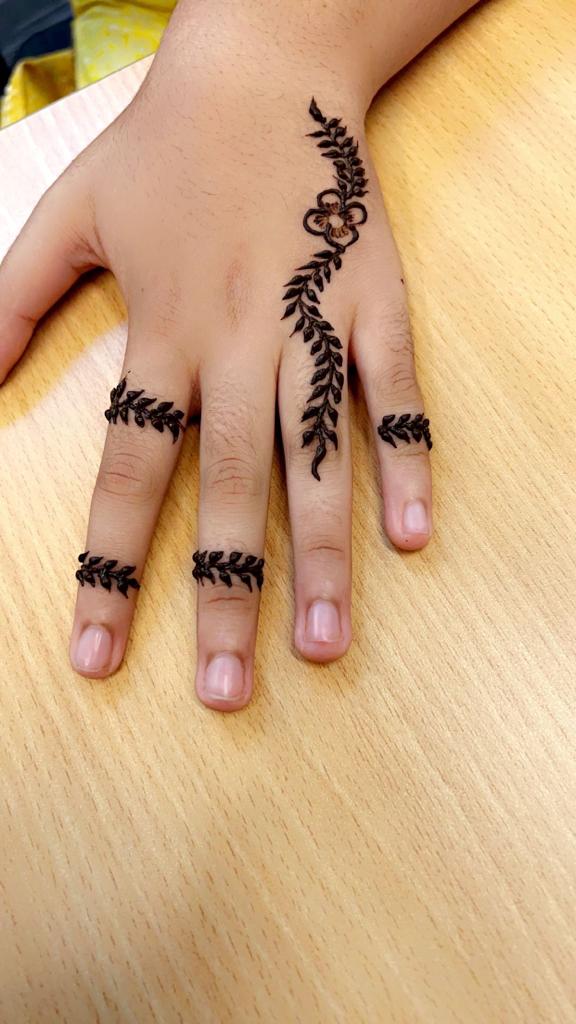 SAHMAN HENNA | 104 Beatty Ave, Glenroy VIC 3046, Australia | Phone: 0475 073 196