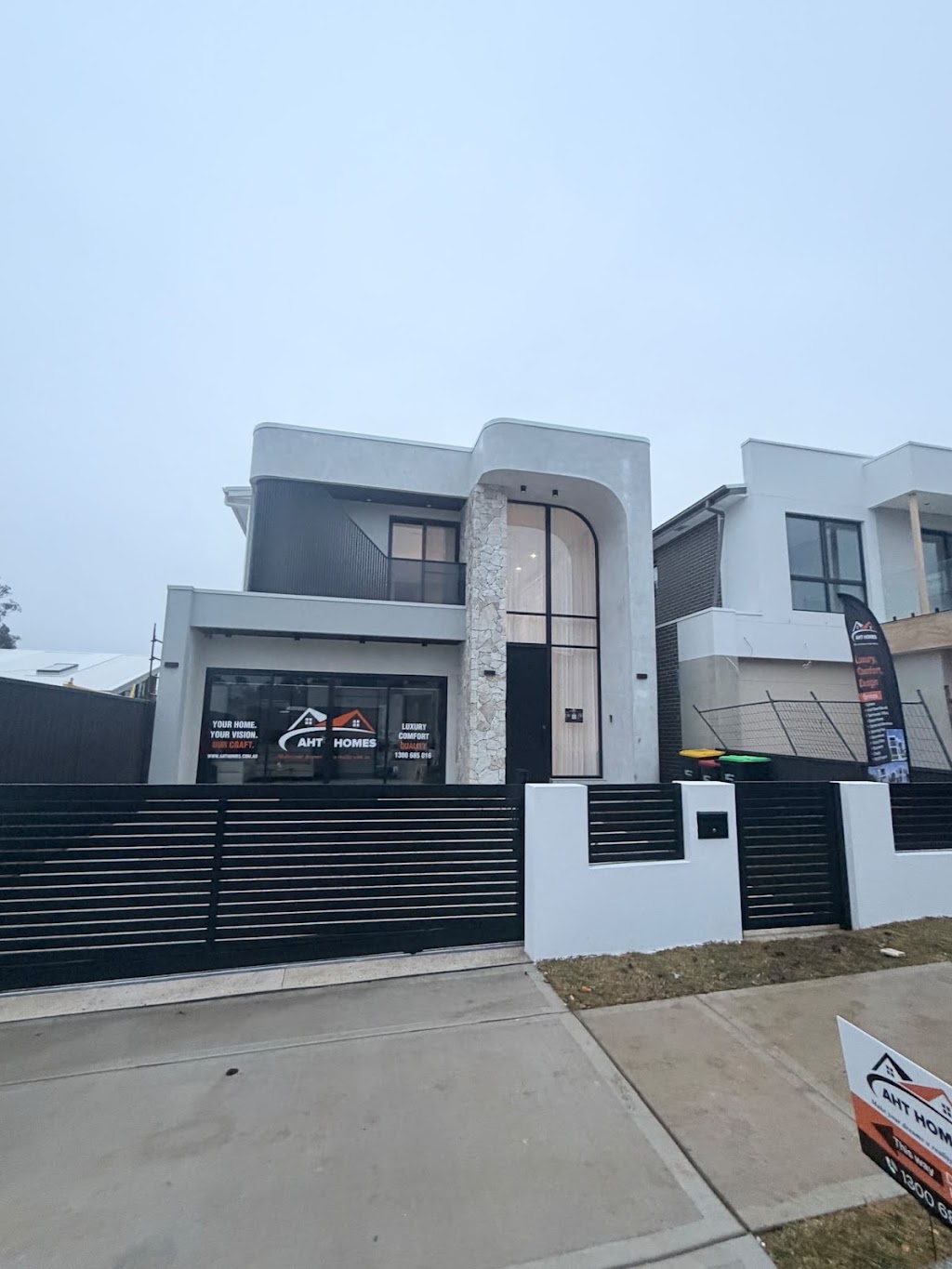 AHT HOMES DISPLAY HOUSE | 66 Modenese St, Austral NSW 2179, Australia | Phone: 1300 685 016