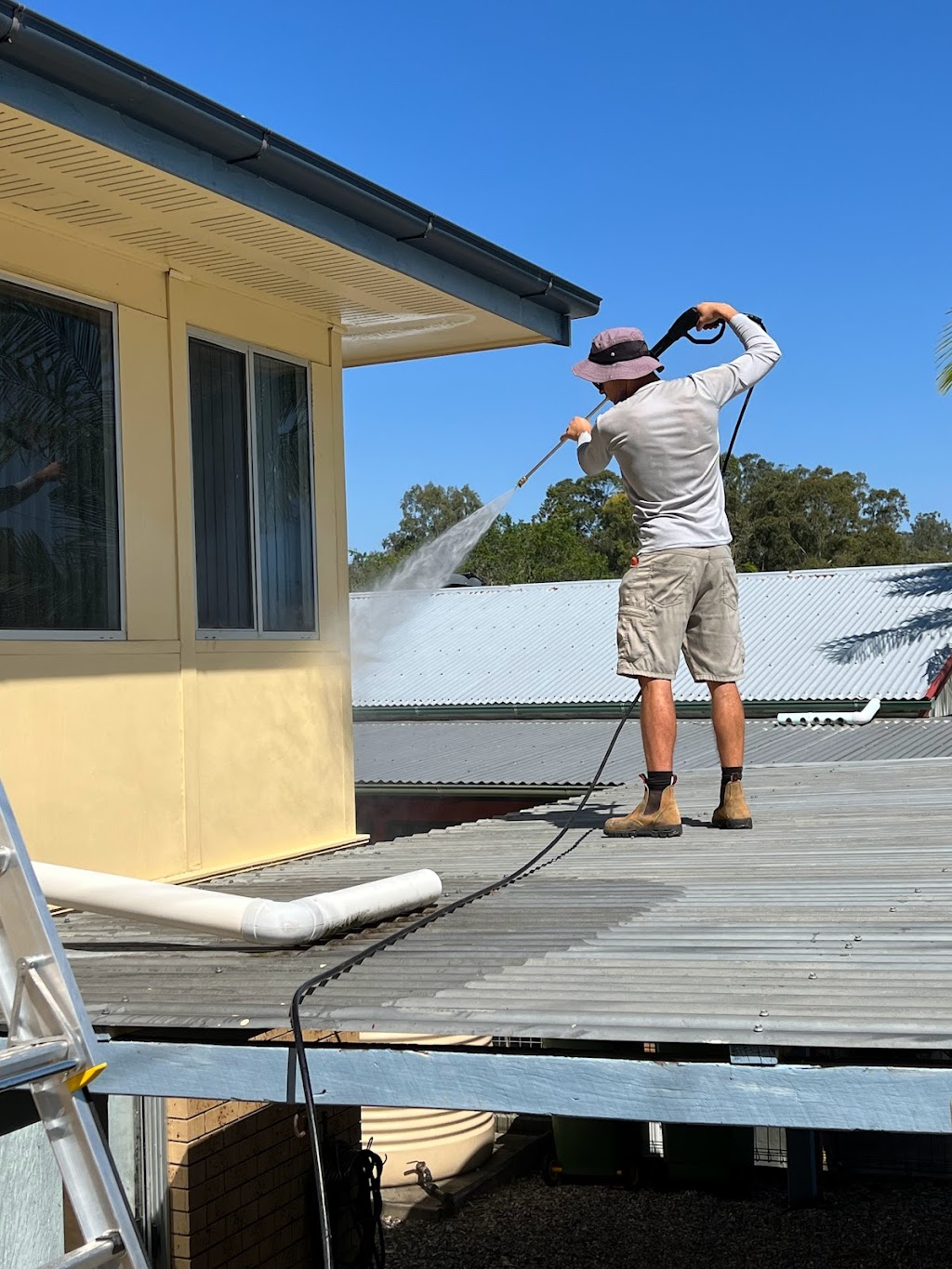 Clear View Cleaning Solutions | 666 Archerfield Rd, Inala QLD 4077, Australia | Phone: 0438 469 521