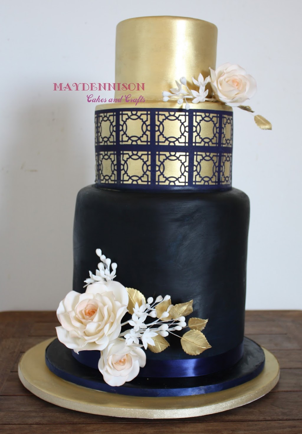 Maydennison Cakes and Crafts | bakery | 3 Dayne St, Withcott QLD 4352, Australia | 0407962933 OR +61 407 962 933