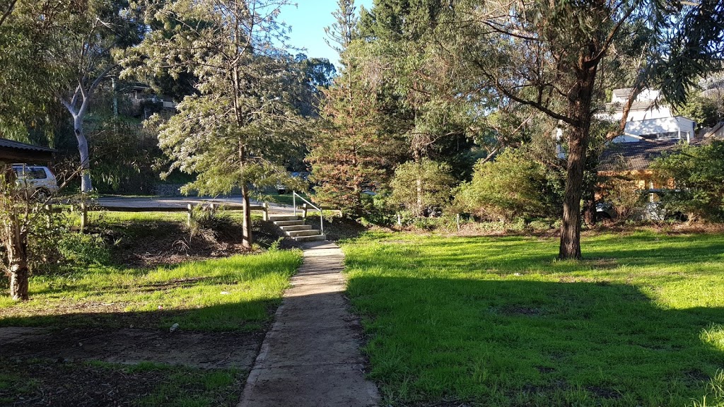 Pioneer Reserve | park | 8 St Helena Rd, Greensborough VIC 3088, Australia