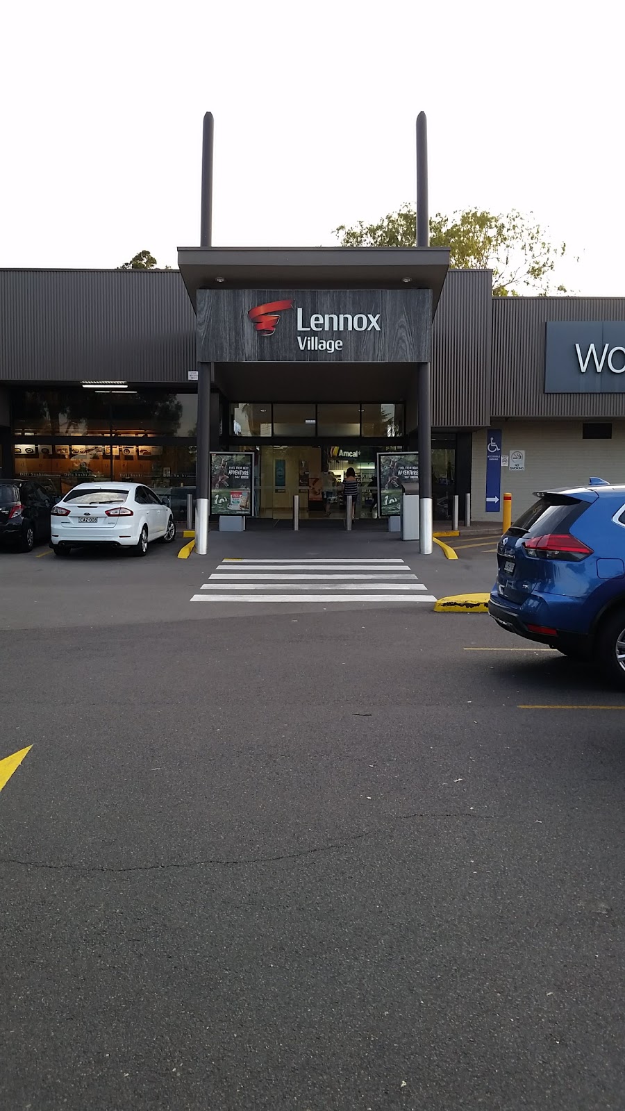 Lennox Village | Cnr Great Western Highway & Pyramid Street, Emu Plains NSW 2750, Australia | Phone: (02) 4735 6742