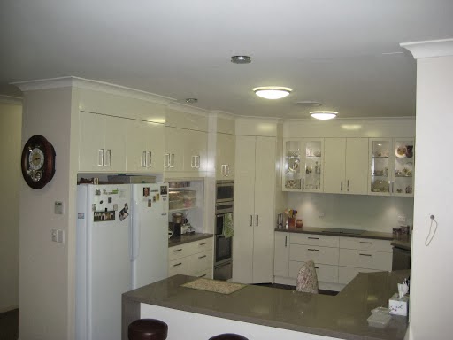 Stauntons Cabinets & Joinery - Hervey Bay Kitchen Renovations | laundry | 15 Nissen St, Pialba QLD 4655, Australia | 0741282127 OR +61 7 4128 2127