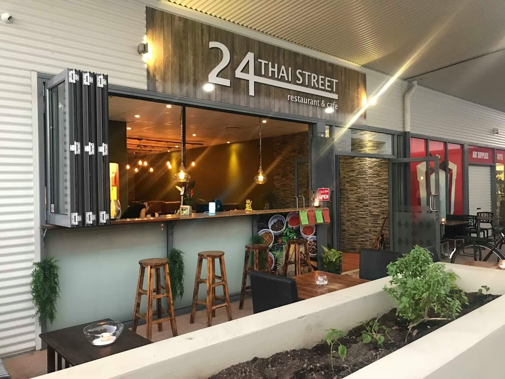 24Thai Street Restaurant &cafe | 69-79 Attenuata Dr, Mountain Creek QLD 4557, Australia | Phone: (07) 5352 1776