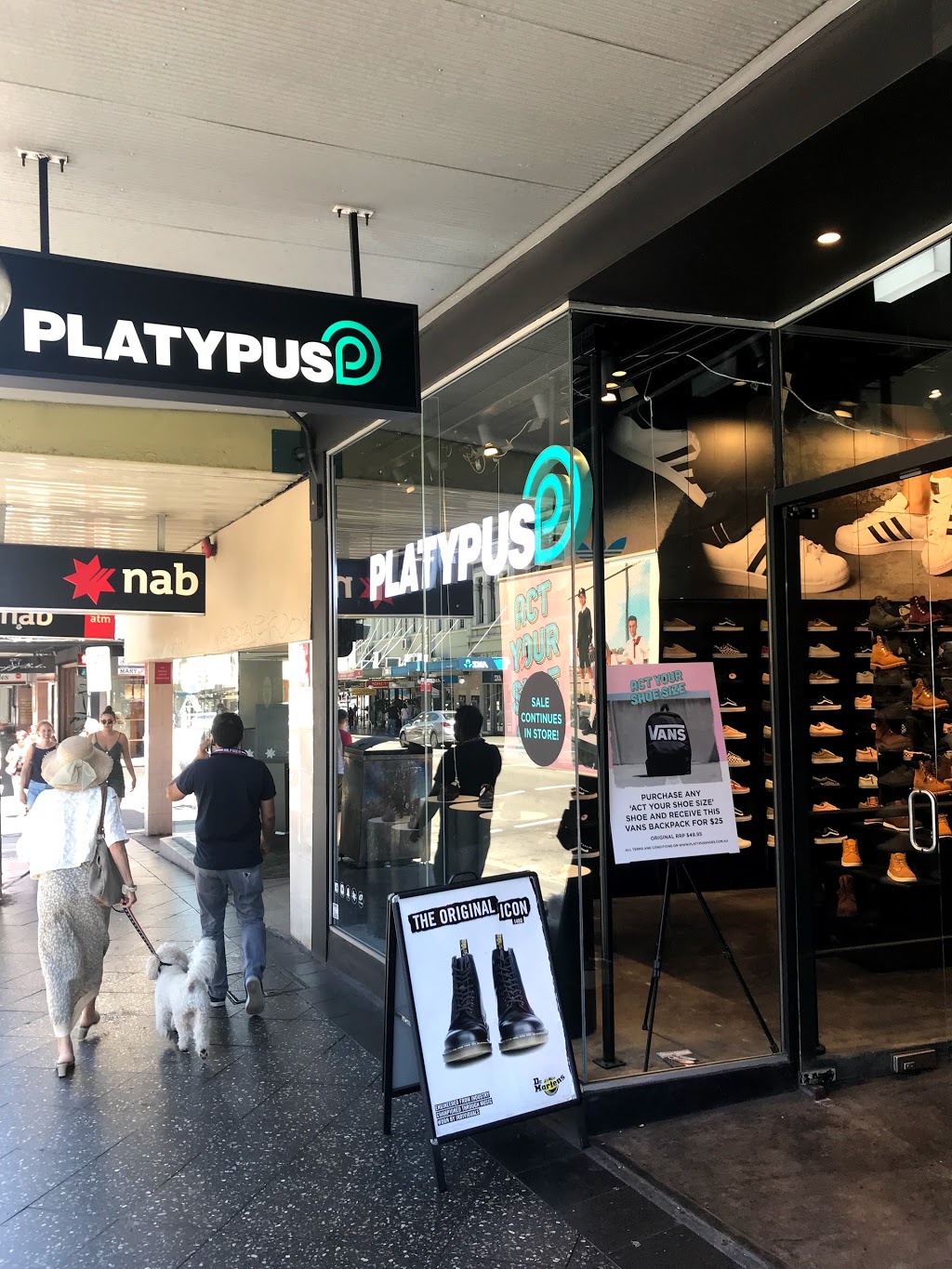 Platypus Shoes (275 King St) Opening Hours