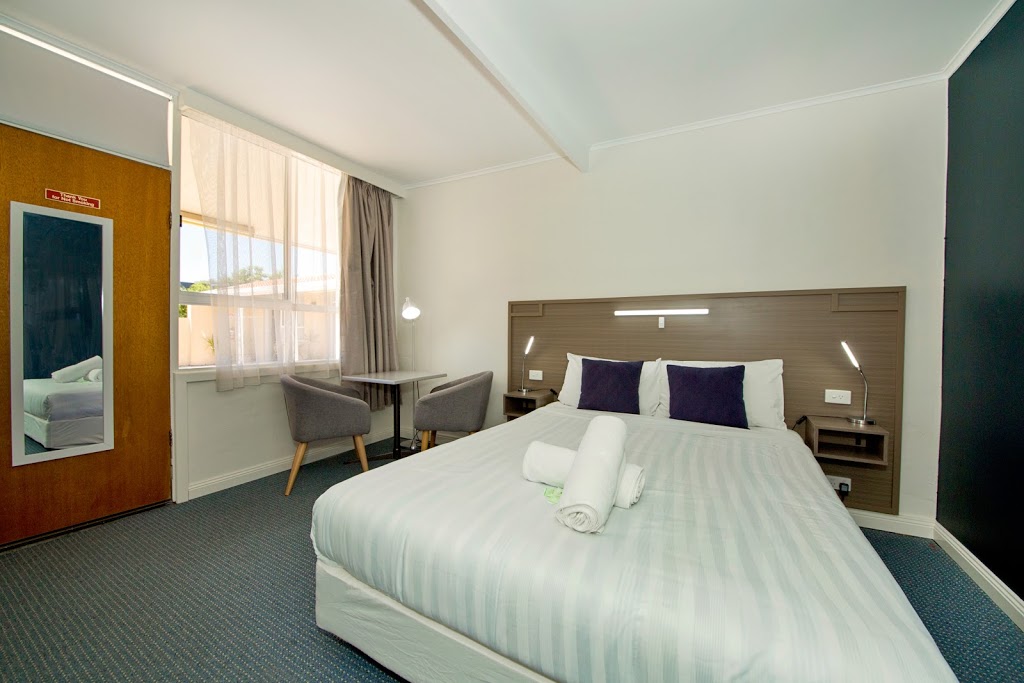 Yarrawonga Quality Motel | lodging | 51 Telford St, on the, Murray Valley Hwy, Yarrawonga VIC 3730, Australia | 0357441956 OR +61 3 5744 1956