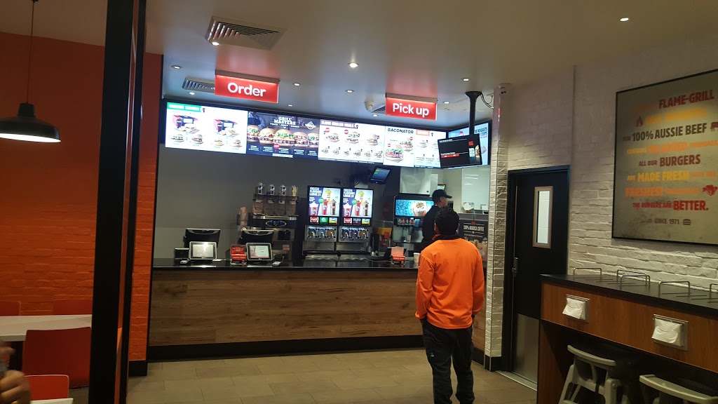 Hungry Jacks | restaurant | 89 Williamson Rd, Ingleburn NSW 2565, Australia | 0296180909 OR +61 2 9618 0909