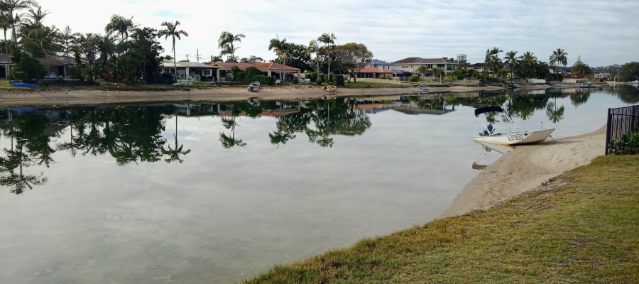Gold Coast Fishing Spots - Mallawa Place | park | 188 Mallawa Dr, Palm Beach QLD 4221, Australia