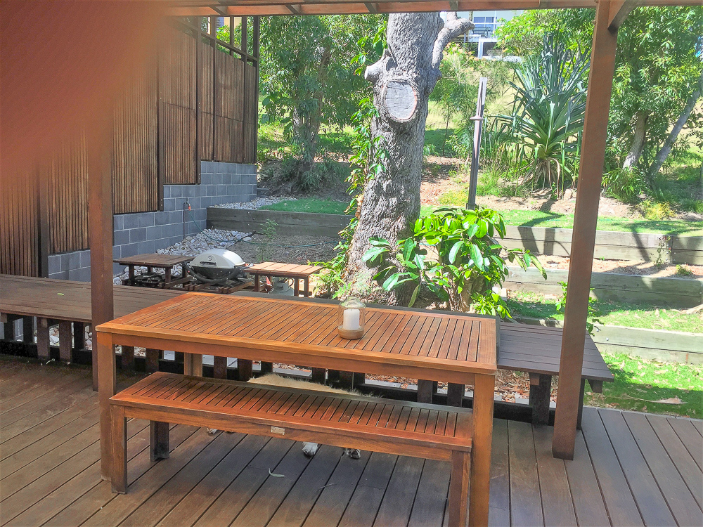 Moonshine Beach House | lodging | 6 Booran St, Point Lookout QLD 4183, Australia | 0734153949 OR +61 7 3415 3949
