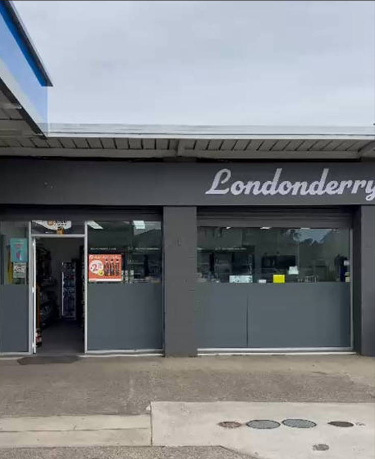 Localcoin Bitcoin ATM - Pearl Energy Londonderry | 372 Carrington Rd, Londonderry NSW 2753, Australia | Phone: 1800 953 282