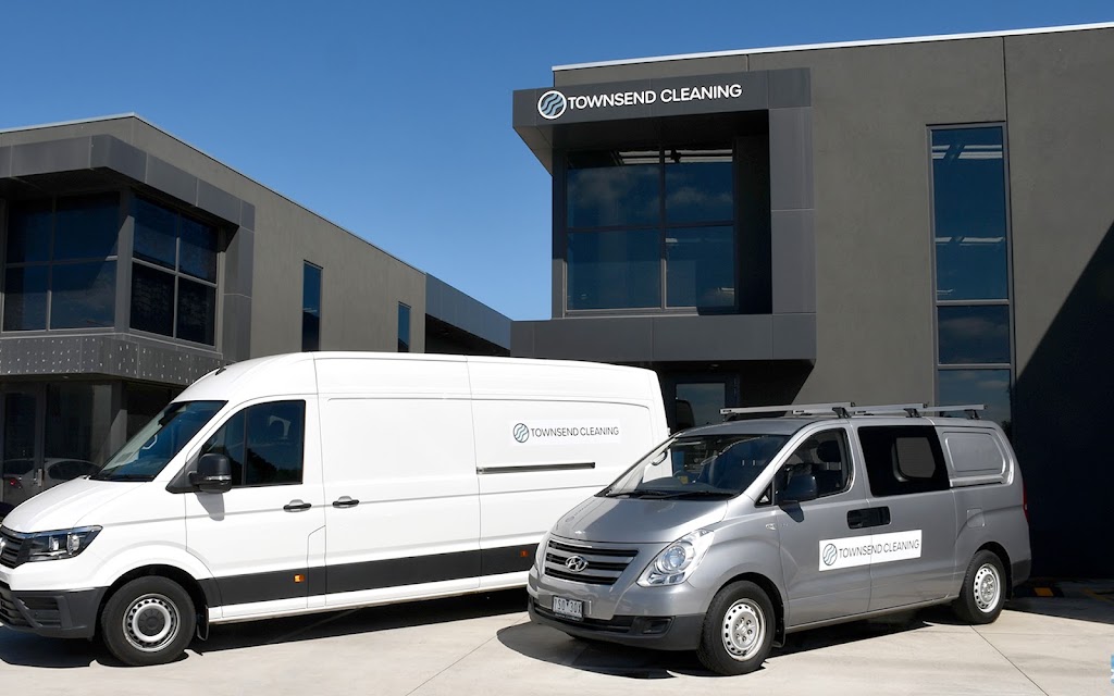 Townsend Cleaning | 10 kadak Pl, Breakwater VIC 3219, Australia | Phone: 0409 236 368