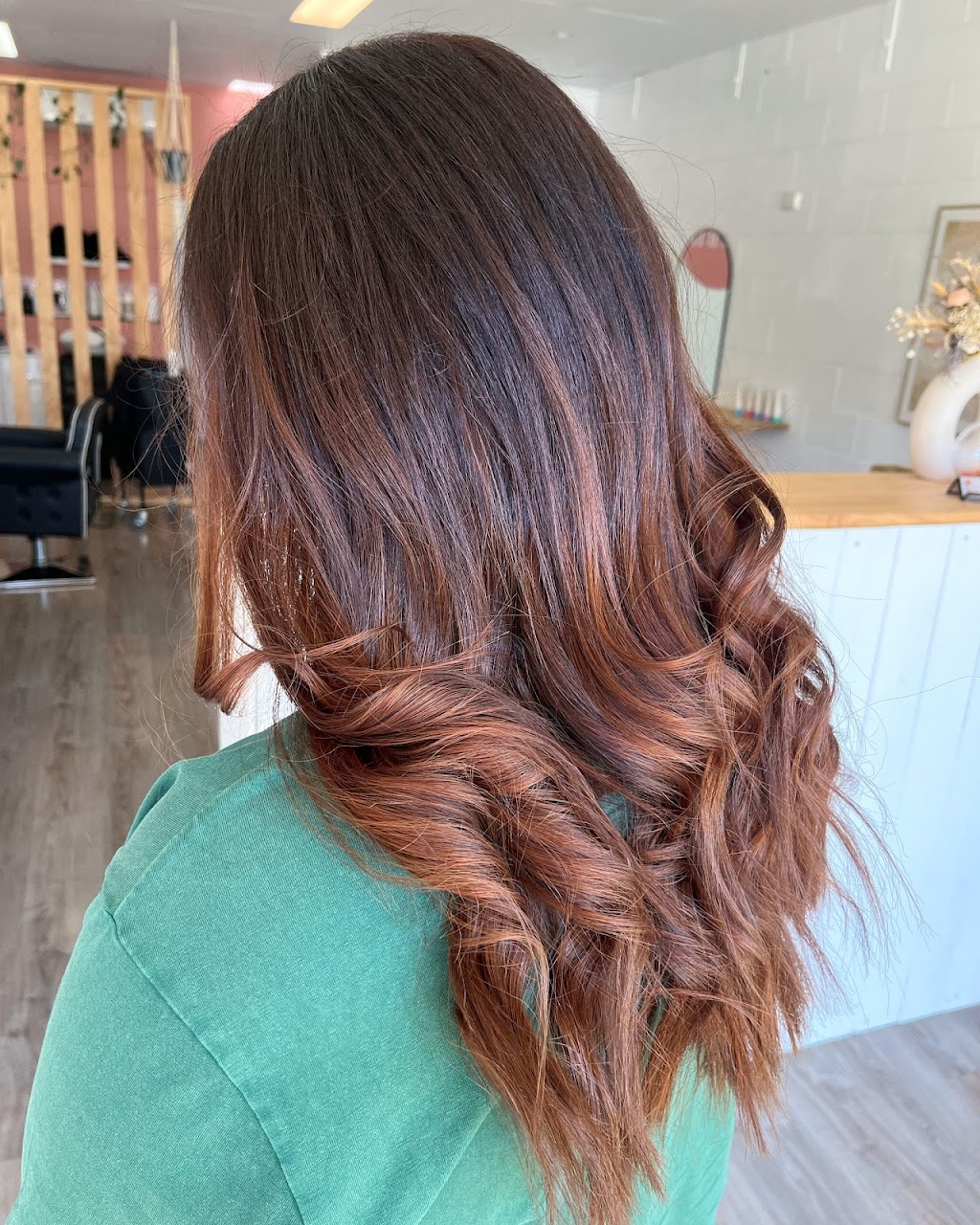 One8 Hair Haven | Unit 7/43 Edgar St, Heywood VIC 3304, Australia | Phone: 0400 524 922