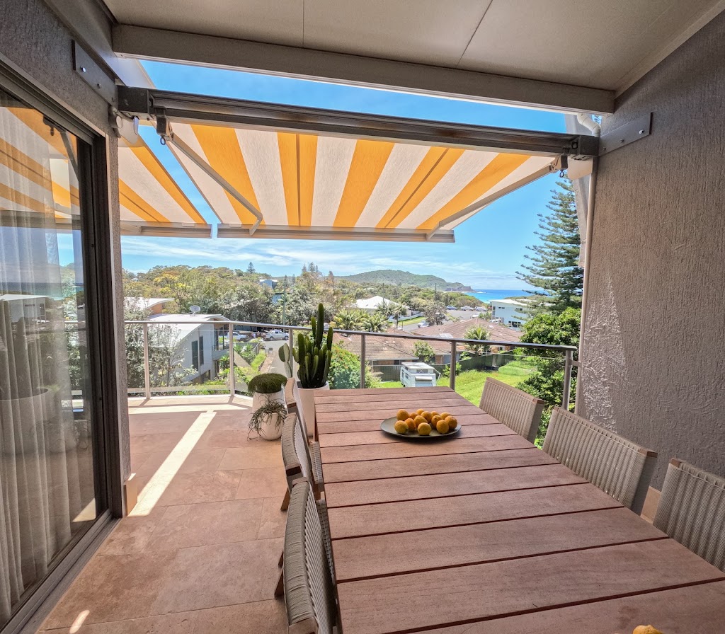 Palms Awnings Blinds & Curtains | 6 Samuel St, Blueys Beach NSW 2428, Australia | Phone: 0421 057 869