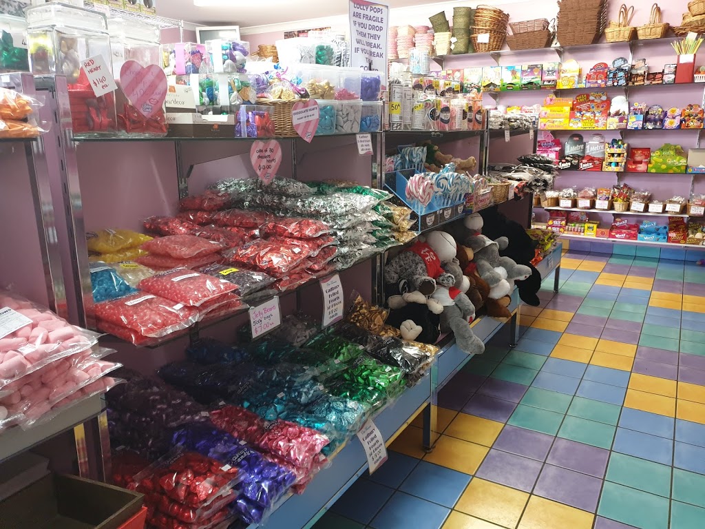 Jakes Candy | food | 6 Commercial St, Svensson Heights QLD 4670, Australia | 0741522851 OR +61 7 4152 2851