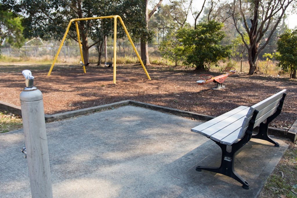 Macquarie Street Reserve Playground | 147 Macquarie St, Morisset NSW 2264, Australia | Phone: (02) 4921 0333