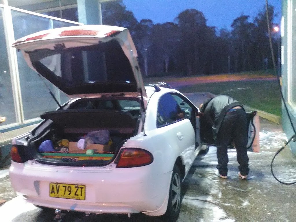 Batemans Bay Car Wash | 65 Orient St, Batemans Bay NSW 2536, Australia | Phone: (02) 4472 3366