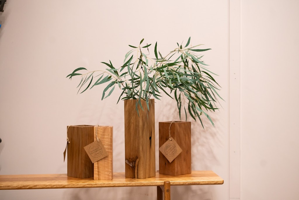 Kanimbla Woodworks | 81 Kanimbla Dr, Kanimbla NSW 2790, Australia | Phone: 0403 433 445