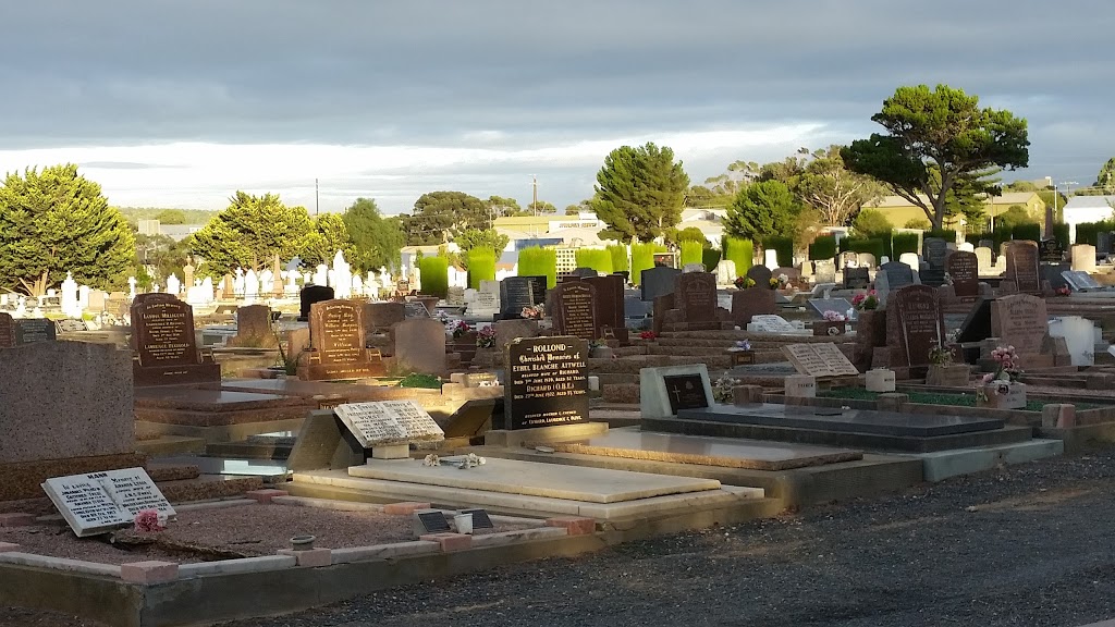 Murray Bridge Cemetery | Adelaide Rd, Murray Bridge SA 5253, Australia | Phone: (08) 8539 1100