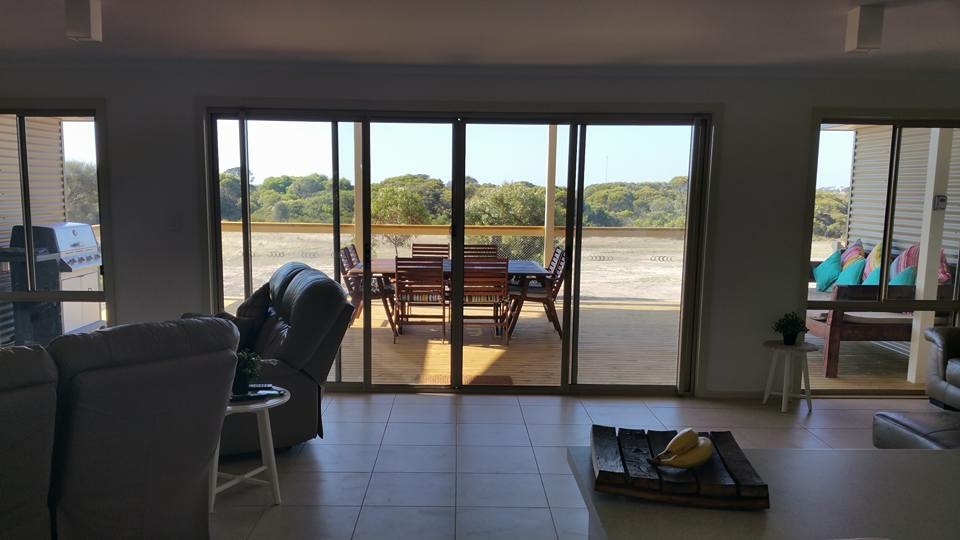 Summer Dayz Holiday Rental Marion Bay | 198 Kentish Rd, Uleybury SA 5114, Australia | Phone: 0415 275 910