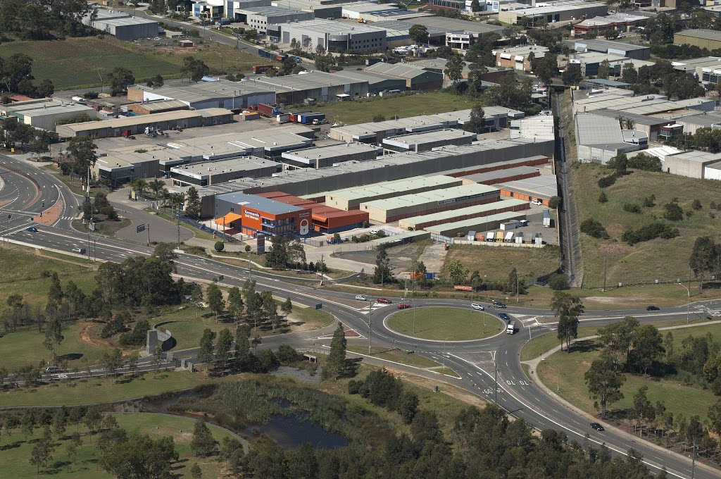 Kennards Self Storage Wetherill Park | storage | 2 Cowpasture Pl, Wetherill Park NSW 2164, Australia | 0297251288 OR +61 2 9725 1288