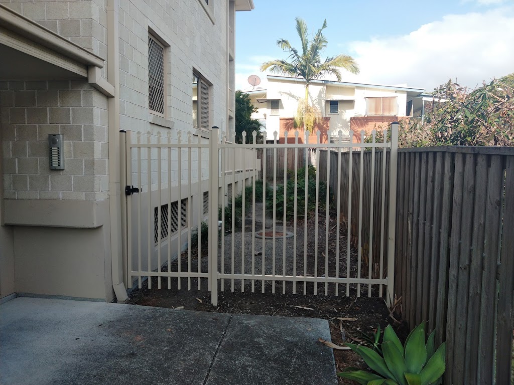 Discount Fencing Supplies | 11 William Banks Dr, Burleigh Heads QLD 4220, Australia | Phone: (07) 5638 0839