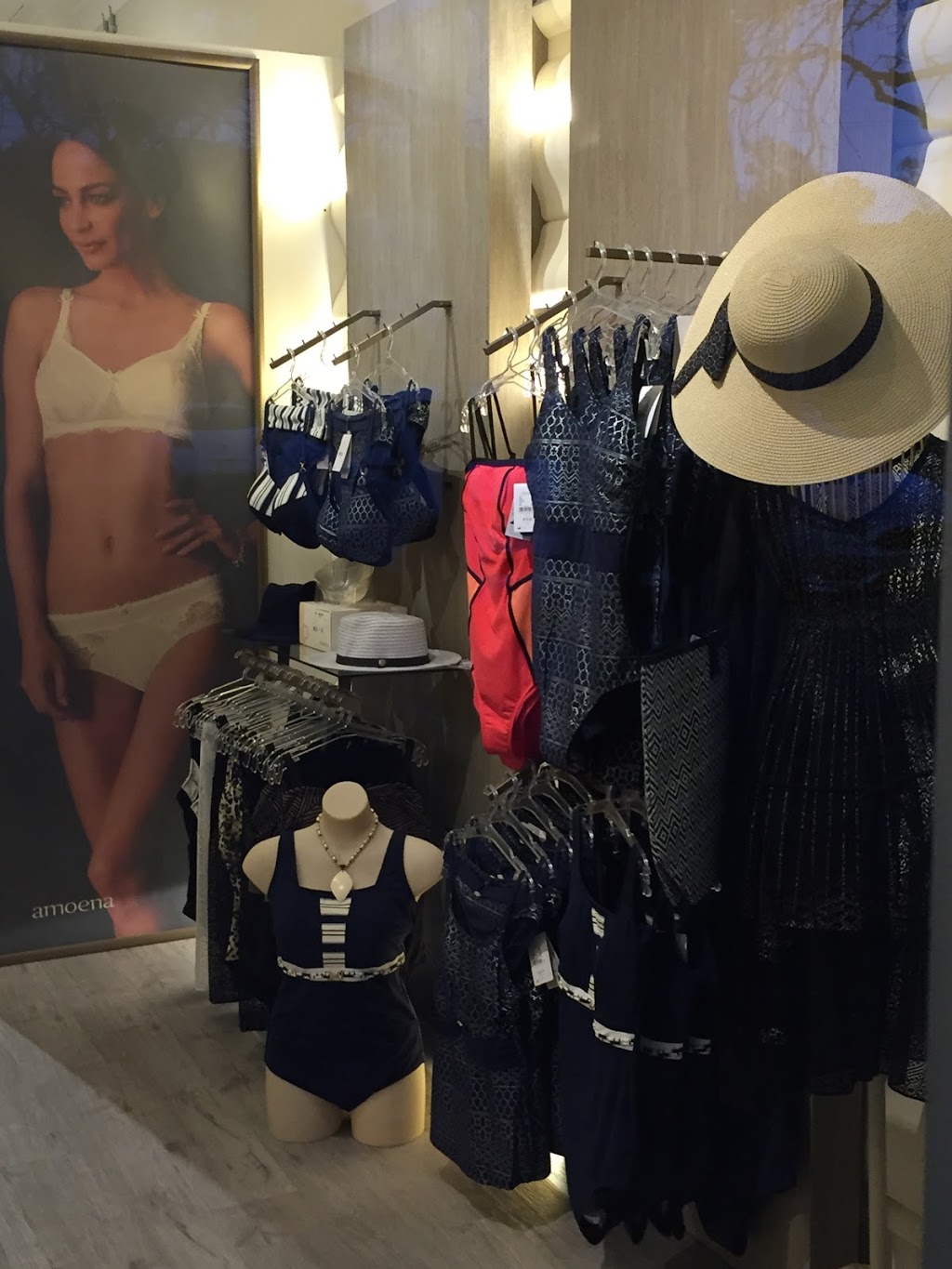 Colleens Lingerie and Swimwear | 22 Garran Pl, Garran ACT 2605, Australia | Phone: (02) 6285 1311