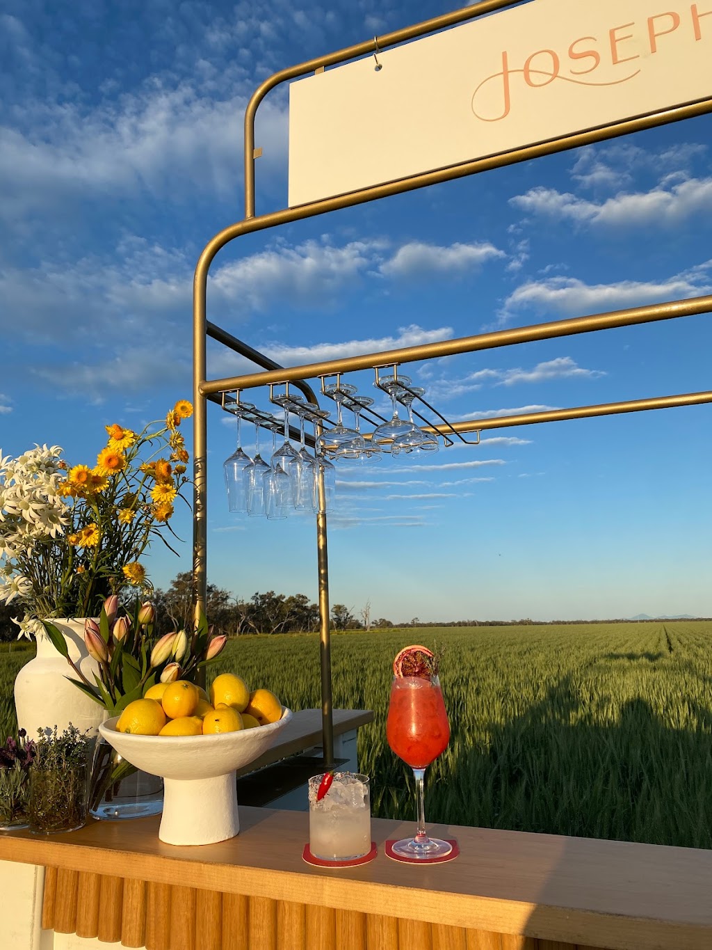 Josephines Drinks | 83 Rose St, Wee Waa NSW 2388, Australia | Phone: 0421 654 184