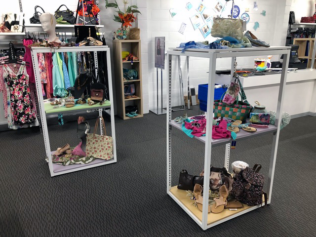 Vinnies Bargara | Shops 1/3, 37 See St, Bargara QLD 4670, Australia | Phone: (07) 4159 2000