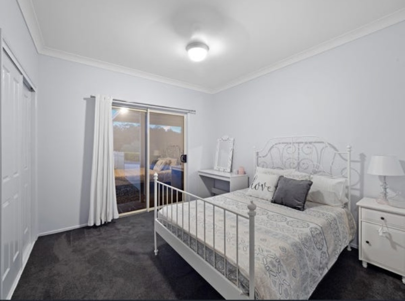 Sans Souci Respite Retreat | 39 Forest Rd, Cashmere QLD 4500, Australia | Phone: 0437 381 463