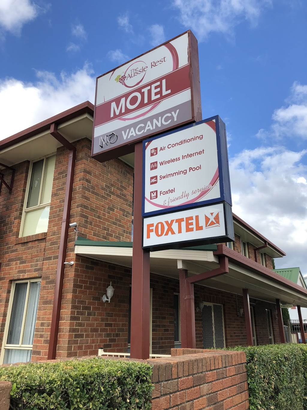 Aussie Rest Motel | lodging | 43 Shedden St, Cessnock NSW 2325, Australia | 0249914197 OR +61 2 4991 4197