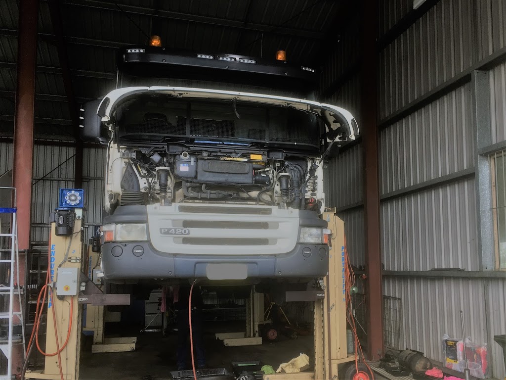 Laurie Predebon Truck Repairs | 42 Bruxner Hwy, South Lismore NSW 2480, Australia | Phone: (02) 6622 0336