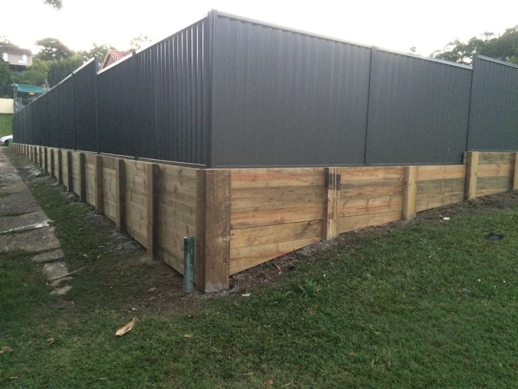 Reliable Ray Fencing | general contractor | 30 Aylesham Dr, Bonogin QLD 4213, Australia | 0447497867 OR +61 447 497 867