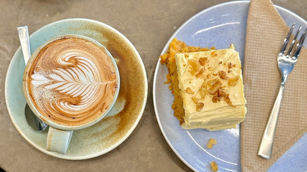 Brunch n Brew Lake Munmorah | 275 Pacific Hwy, Lake Munmorah NSW 2259, Australia | Phone: 0493 441 144