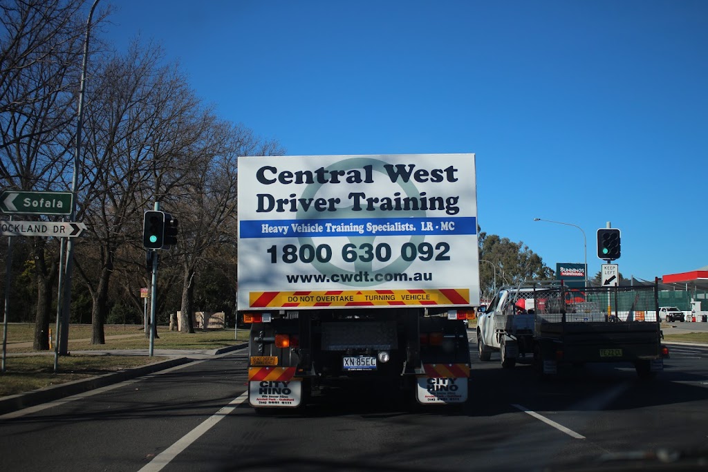 Central West Driver Training | 6 Cardiff Pl, Bathurst NSW 2795, Australia | Phone: (02) 6331 7450