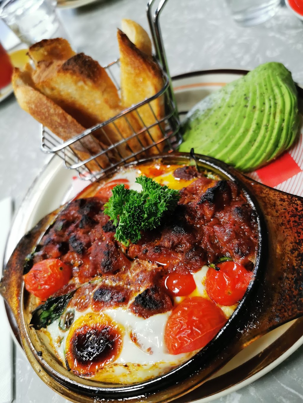 Bettys Red Star Cafe | 20A Sturt St, Ballarat Central VIC 3350, Australia | Phone: (03) 4327 6733