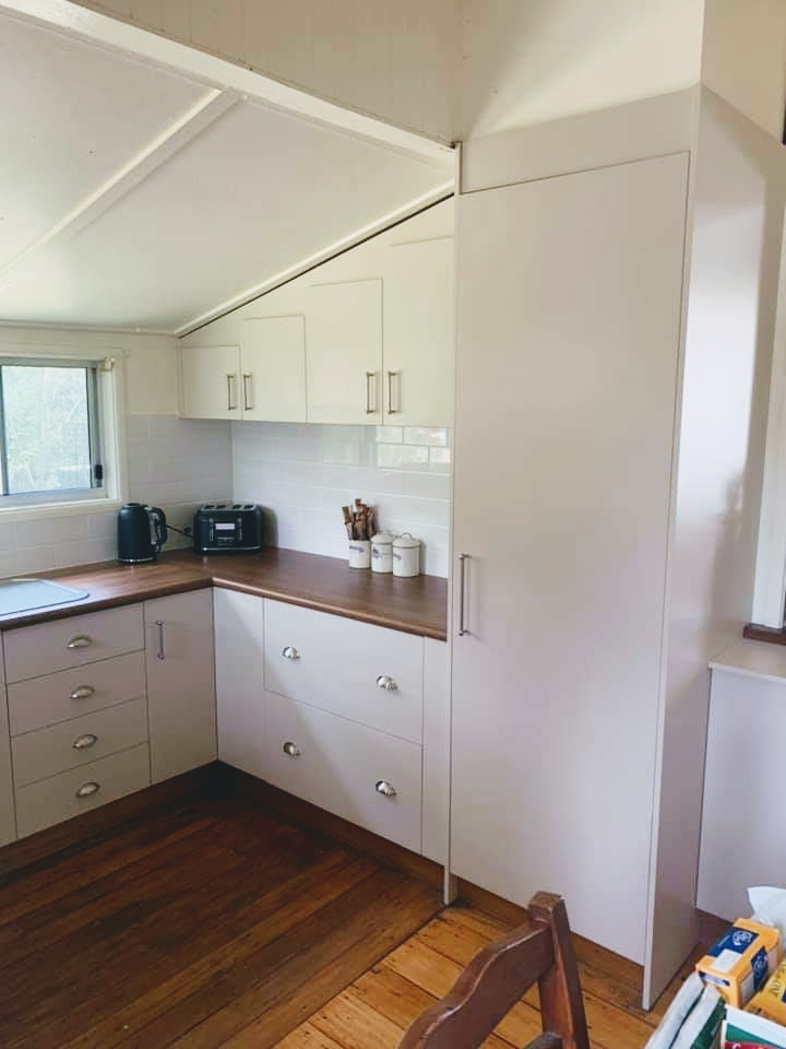Right Angle Cabinets |  | 6 Brody Cl, Gordonvale QLD 4865, Australia | 0403140647 OR +61 403 140 647