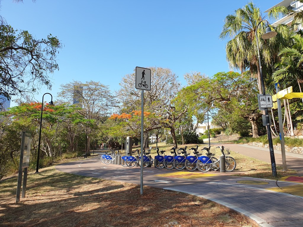 CityCycle Station No. 92 | Thornton St Ferry Terminal / Main St, 22 Bright St, Kangaroo Point QLD 4169, Australia | Phone: 1300 229 253