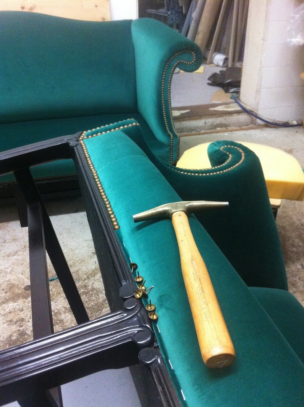 Spring Upholstery | 27 St Elmo Ave, Blackheath NSW 2785, Australia | Phone: 0403 943 351