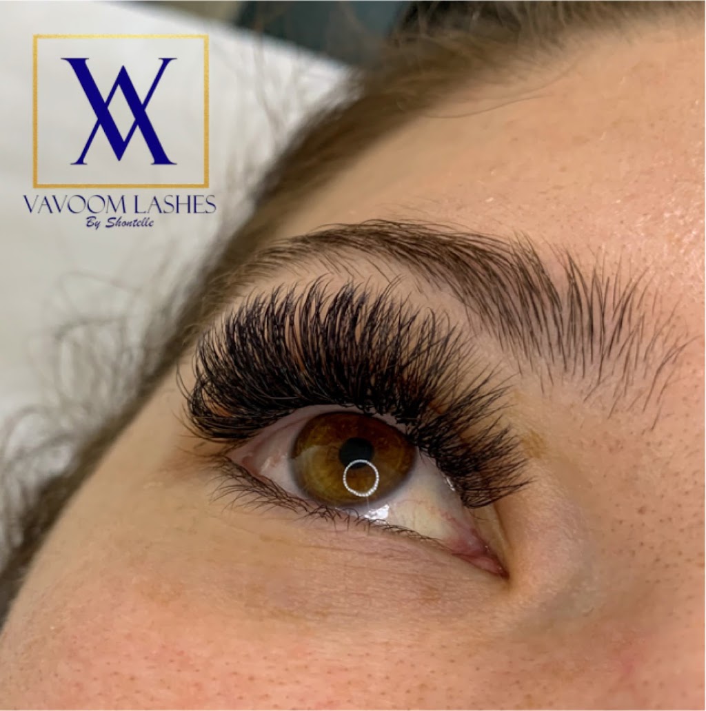 Vavoom lashes and Training | 1 Boccaccio Ct, Mountain Creek QLD 4557, Australia | Phone: 0424 177 347