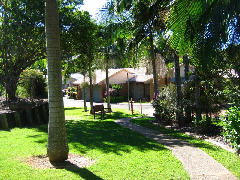 Blue Care Kirami Retirement Village | health | 10 West Terrace, Caloundra QLD 4551, Australia | 1800990446 OR +61 1800 990 446