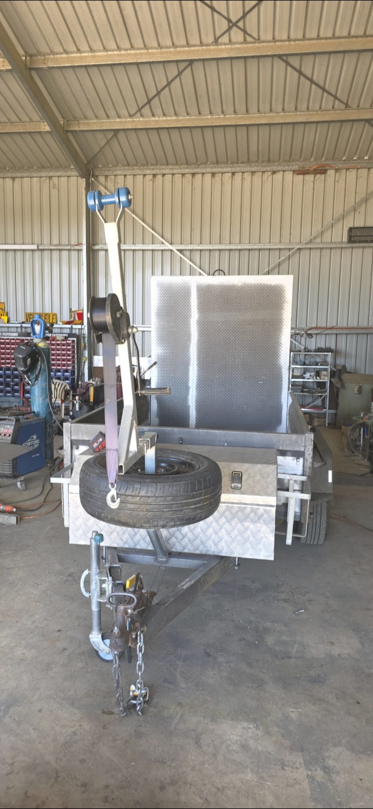 Longshot Engineering | 1562 Clifton Leyburn Rd, Ellangowan QLD 4361, Australia | Phone: 0439 307 779