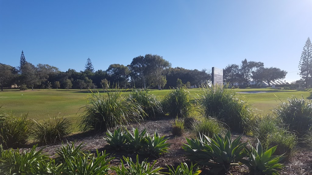 Bargara Golf Club | 120 Miller St, Bargara QLD 4670, Australia | Phone: (07) 4159 2221