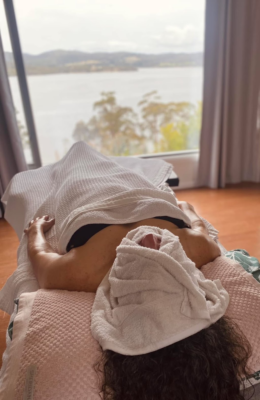 Riverview Spa & Beauty | 400 Lymington Rd, Lymington TAS 7109, Australia | Phone: 0400 268 473