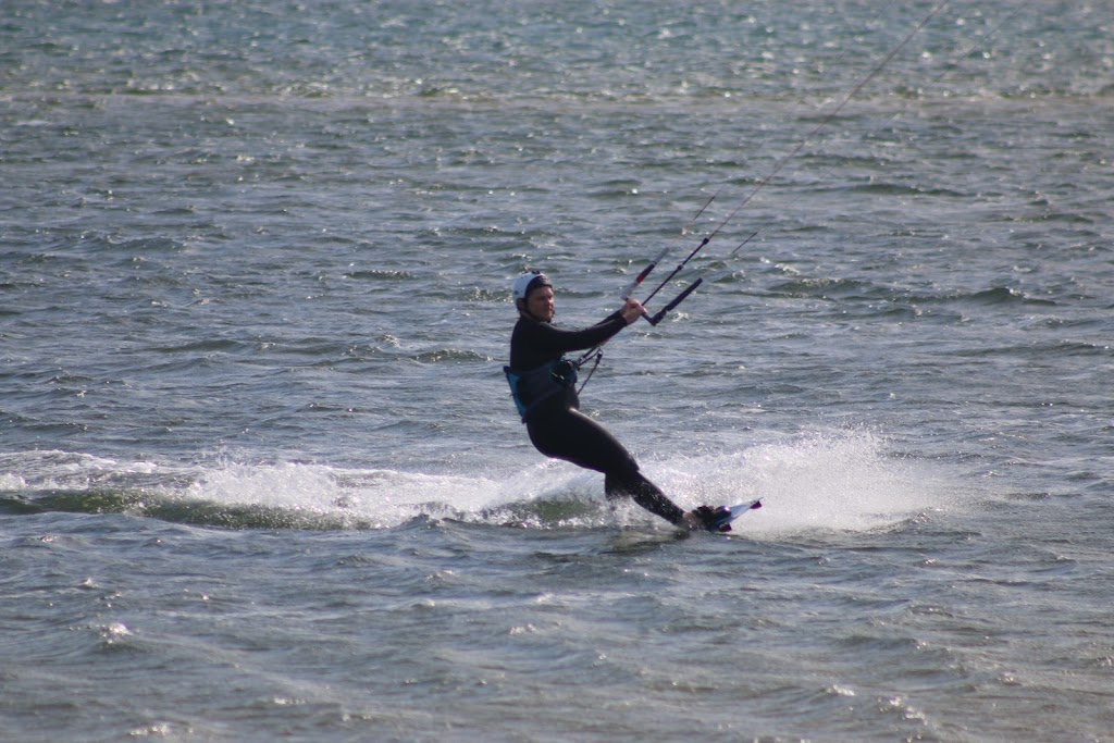 Kiteschool 3996 | 88 The Esplanade, Inverloch VIC 3996, Australia | Phone: 0493 271 853